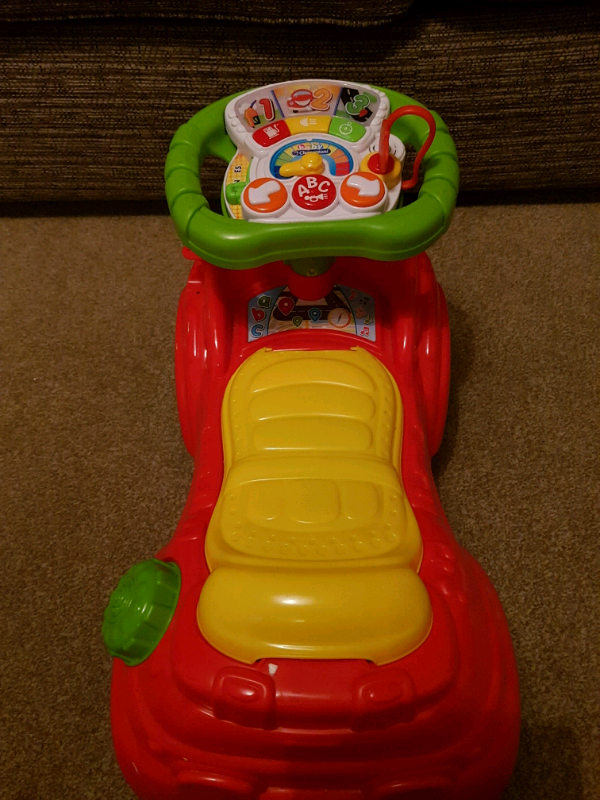 baby clementoni ride on car